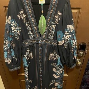 Farm Rio Women Blossom
Tapestry Black Midi Dress XL